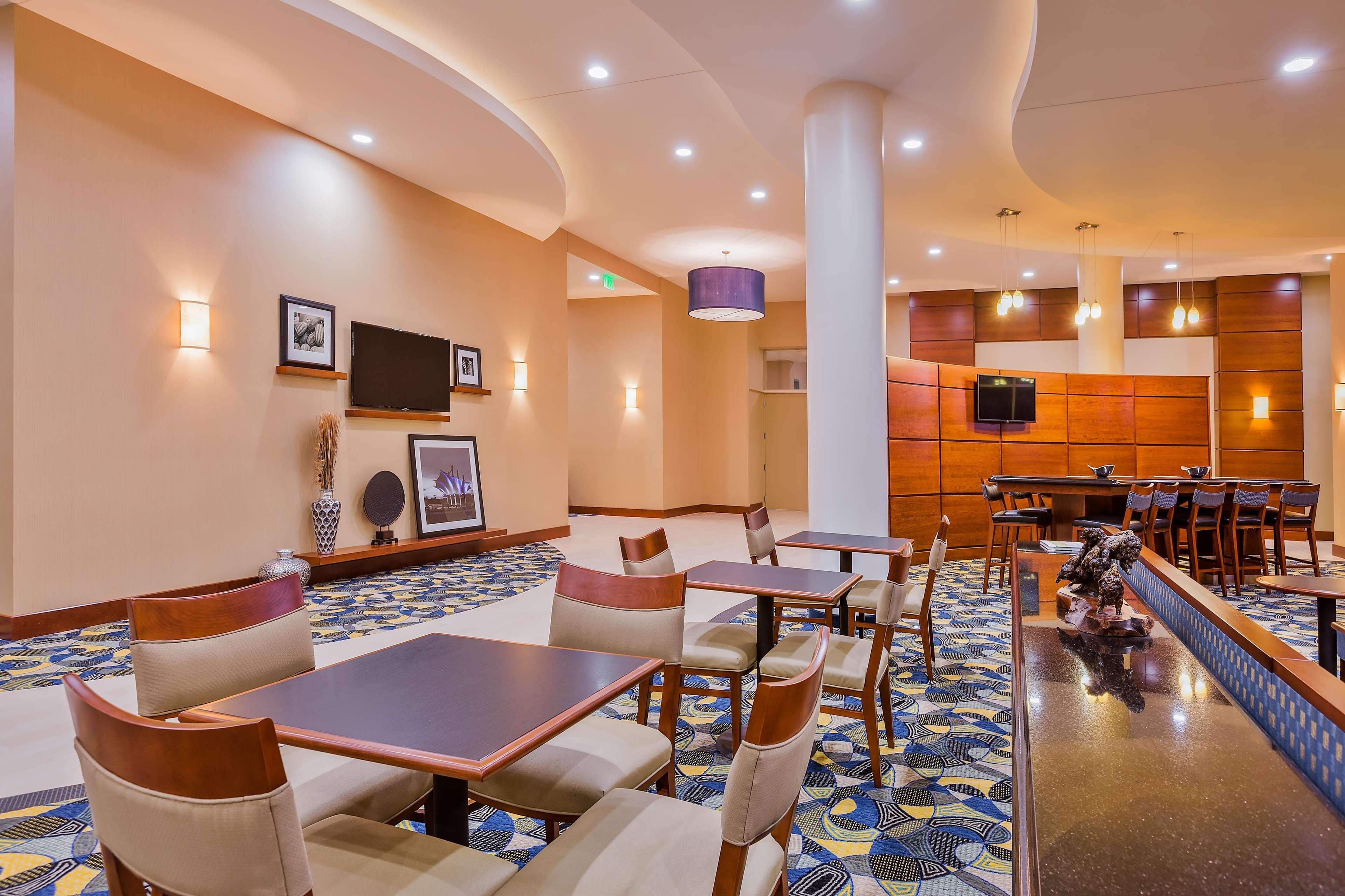 Hampton Inn & Suites Owensboro Downtown Waterfront Eksteriør billede